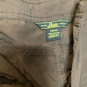 Bass cargo shorts. Dark olive. 100% nylon.